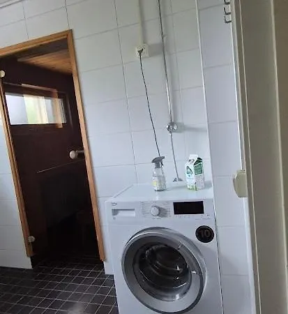 House With2 Bedroom, Bath, Sauna, And Big Yard Apartamento *