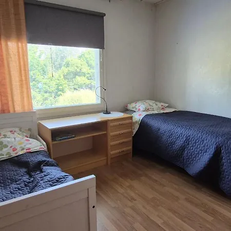 House With2 Bedroom, Bath, Sauna, And Big Yard Hyvinkää